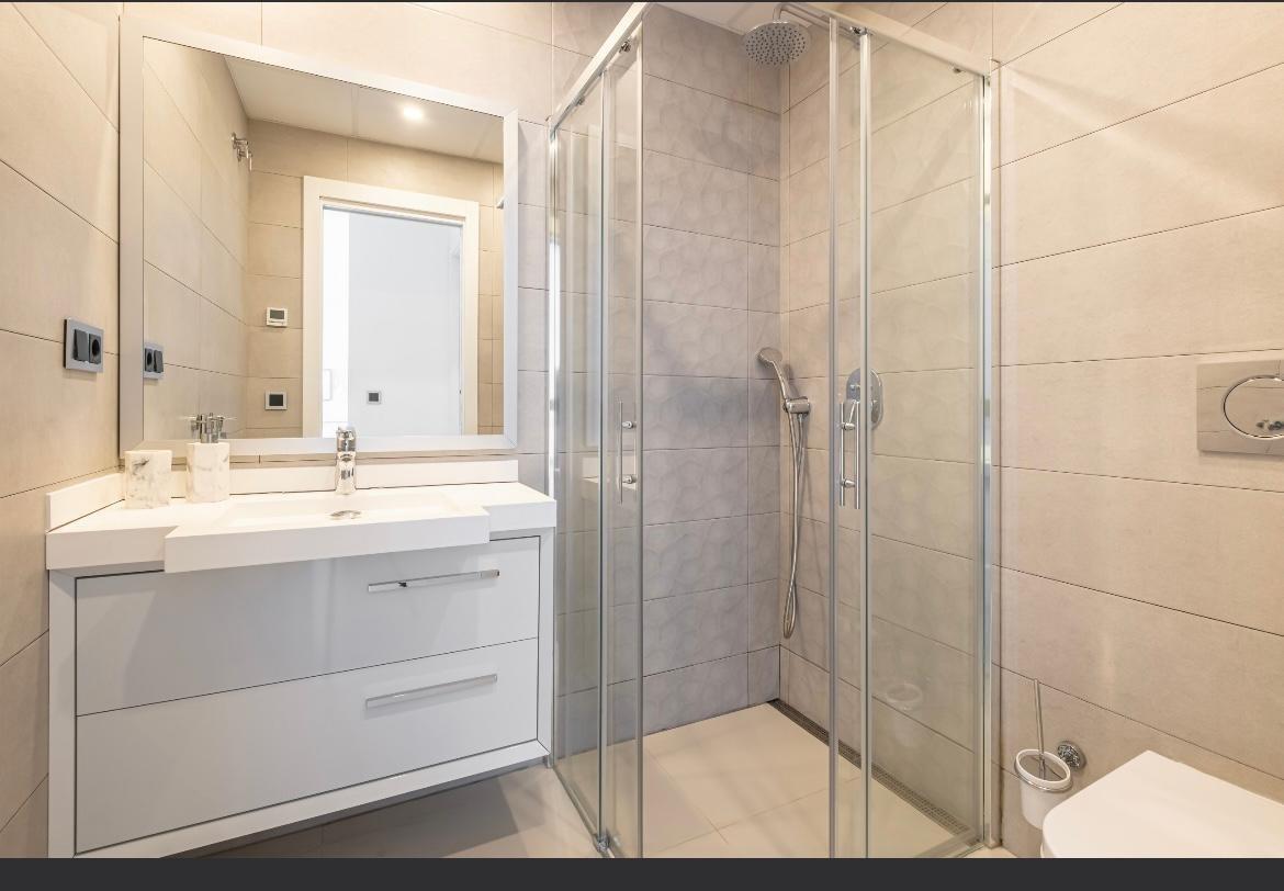 Bedrooms: 2, Bathrooms: 2, Apartment in Benidorm, Alicante, Spain