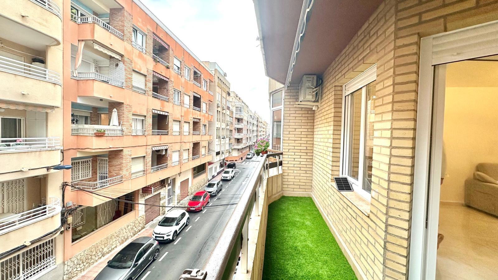 Living room in apartment for sale in Torrevieja