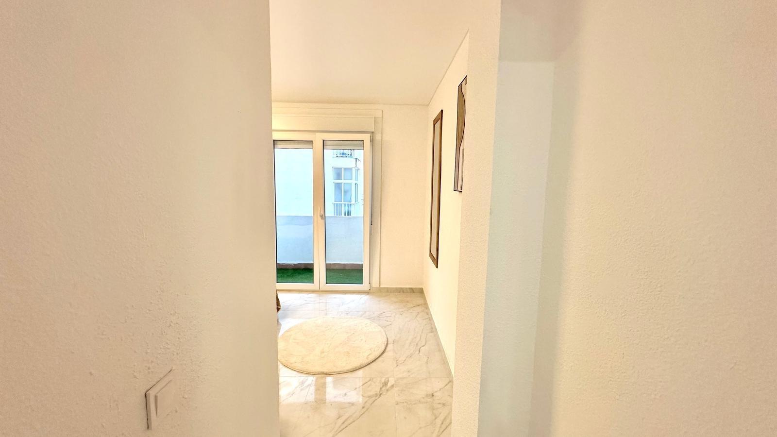 Kitchen in apartment for sale in Torrevieja