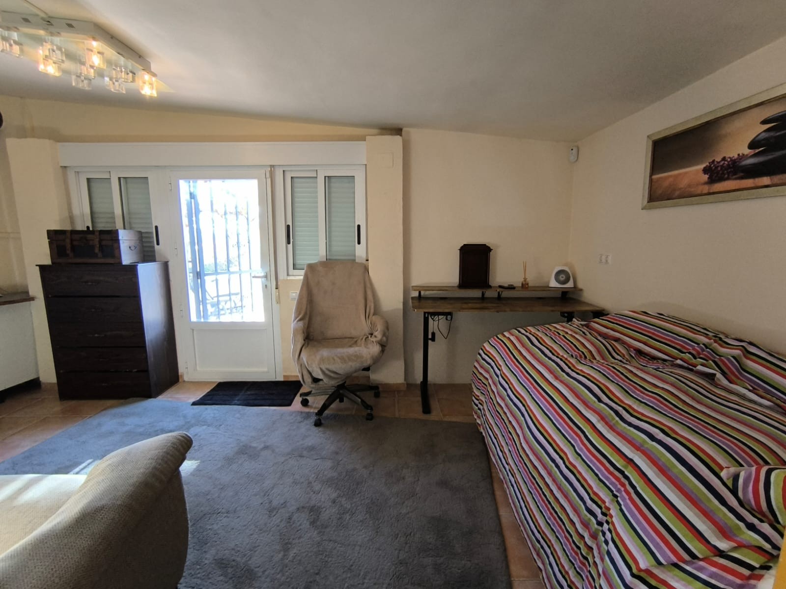 Bedroom in villa for sale in Villena