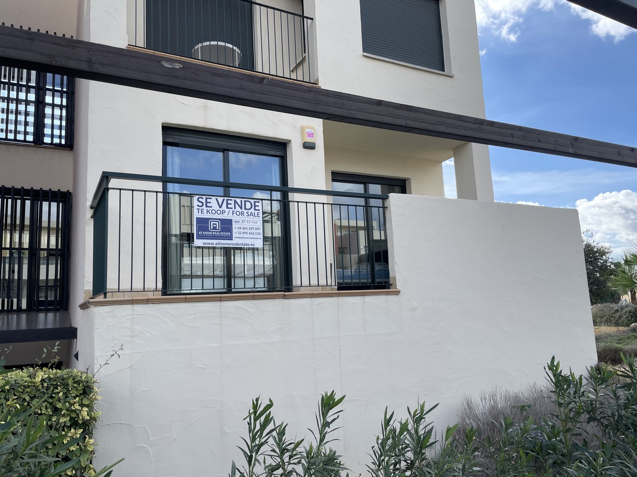 Bedroom in apartment for sale in Corvera