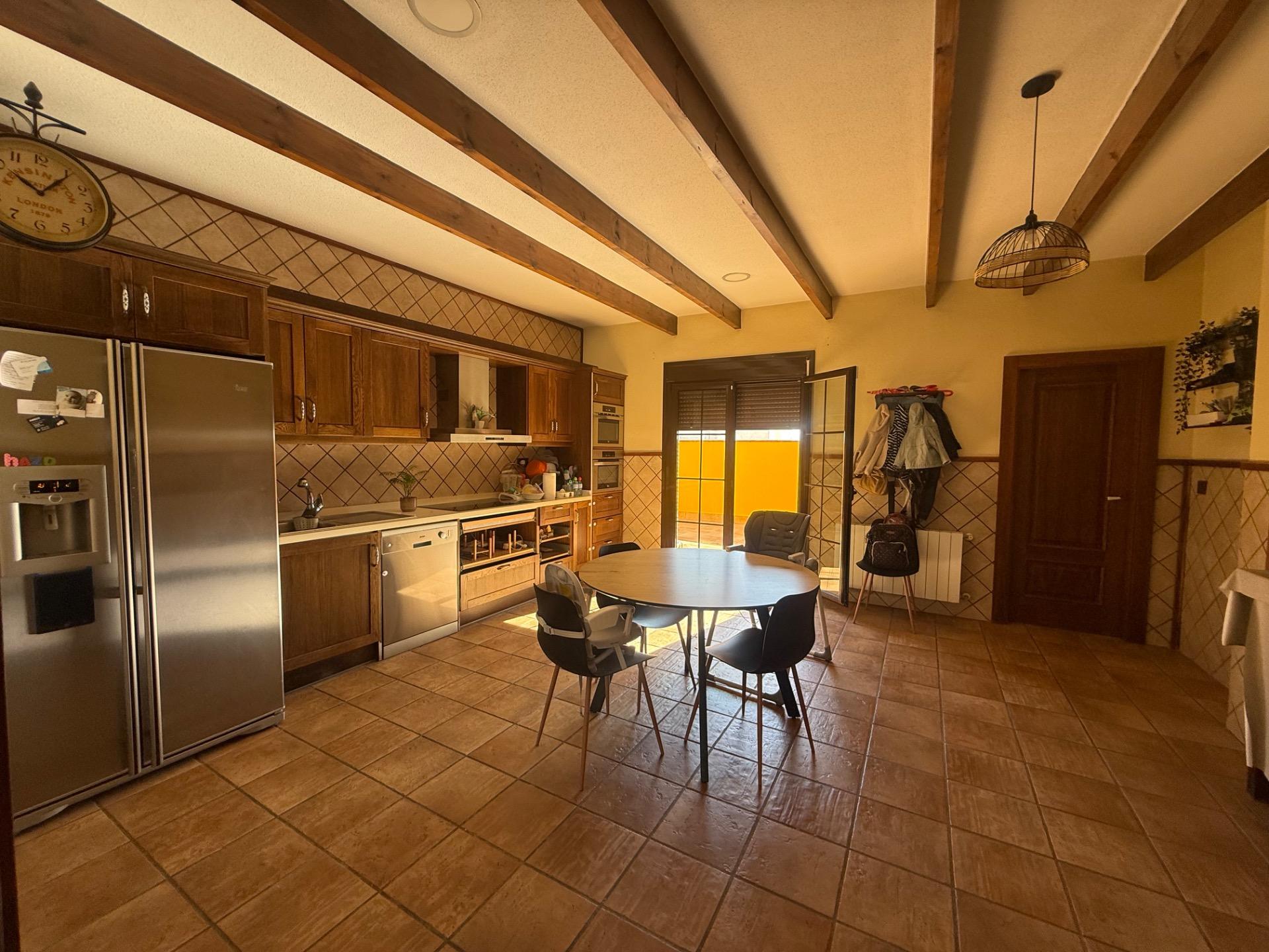 Living room in terraced for sale in Avileses