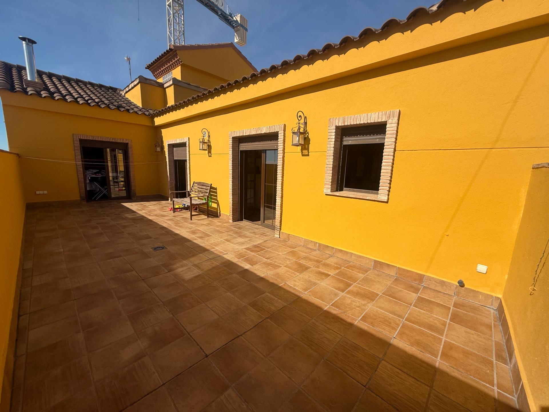 Garden in terraced for sale in Avileses