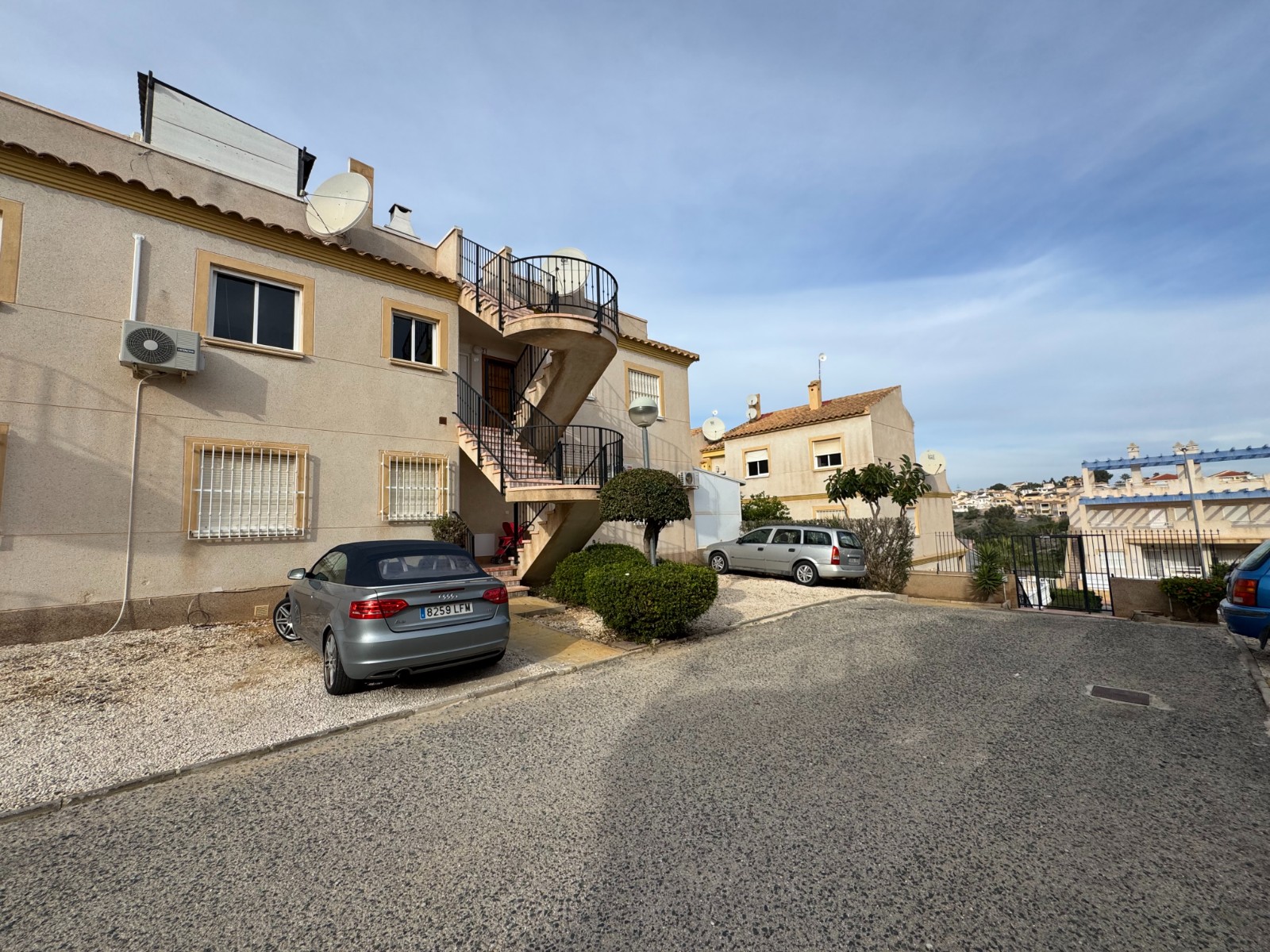 Bedroom in apartment for sale in Orihuela Costa