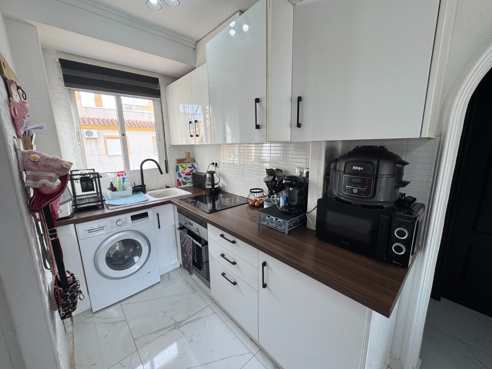 Do not miss this opportunity to acquire a wonderful first-floor apartment in the highly sought-after