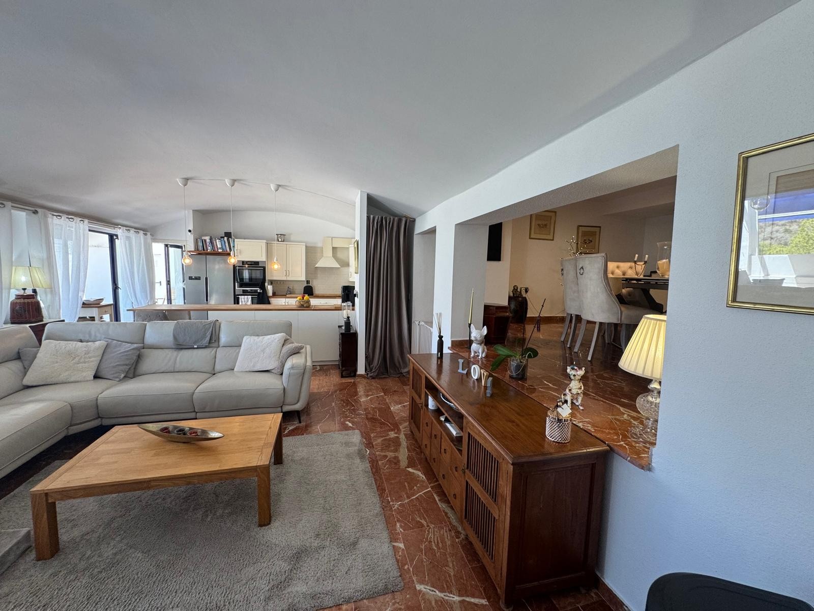 Bedroom in apartment for sale in Las Ramblas Golf