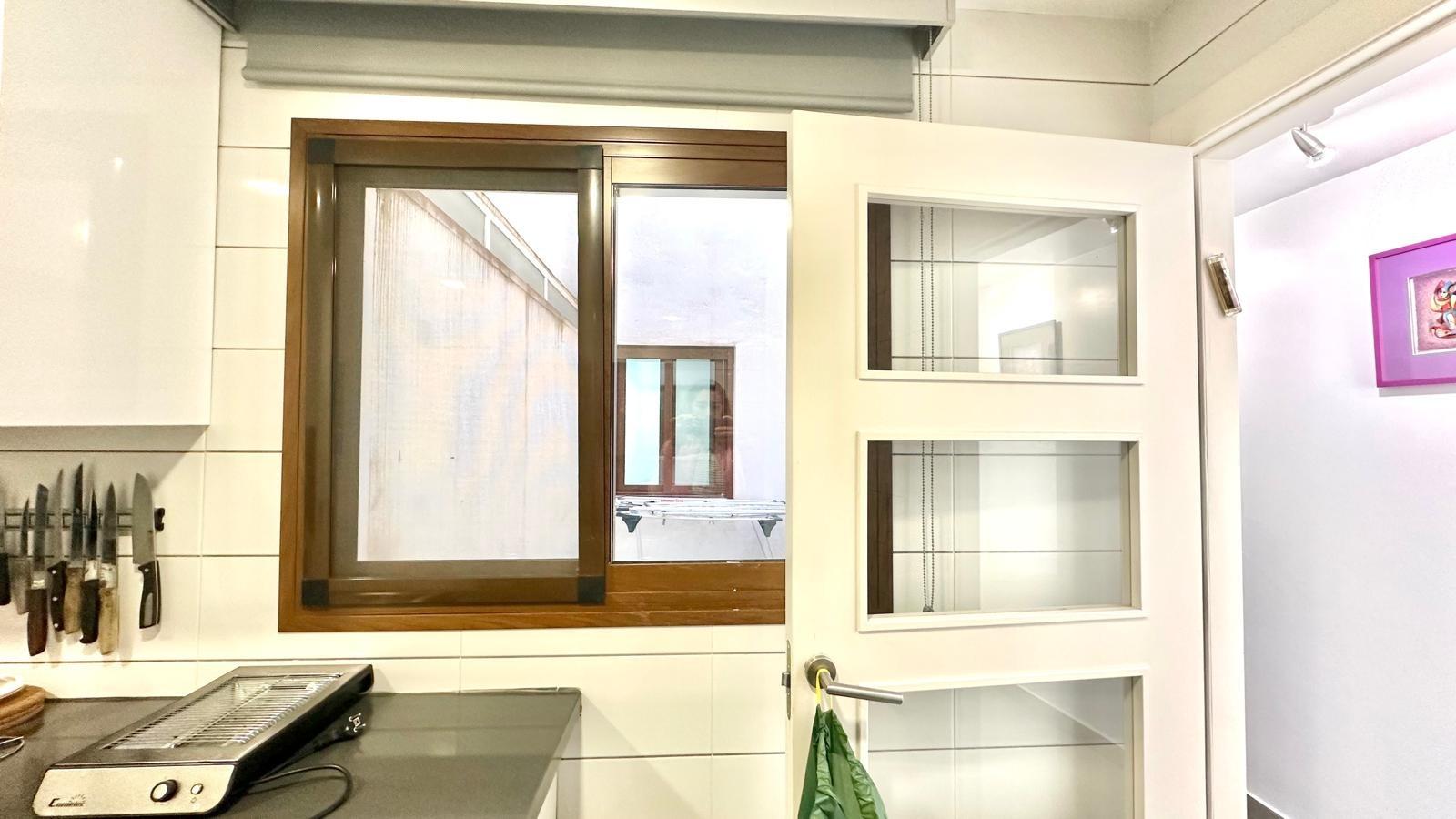 Master bedroom in apartment for sale in Torrevieja