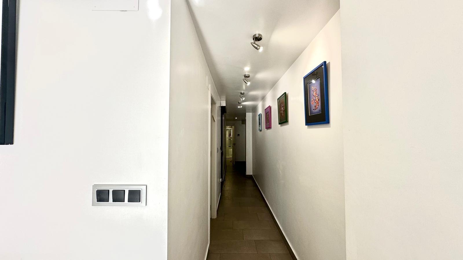 Bedroom in apartment for sale in Torrevieja