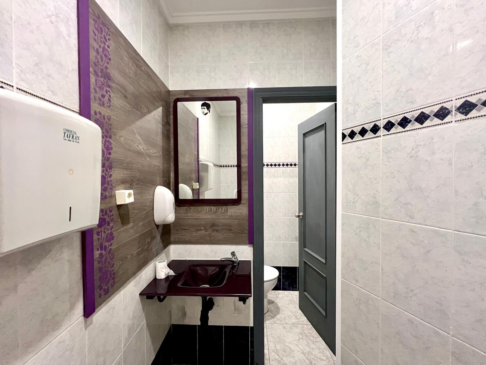 Terrace in commercial for sale in Torrevieja