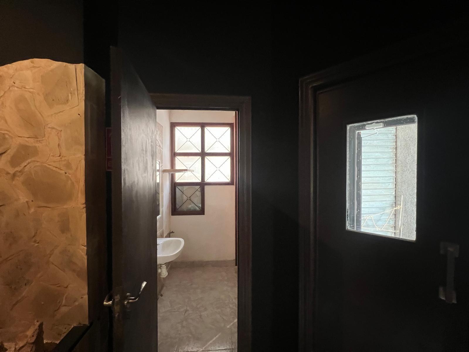 Master bedroom in commercial for sale in Torrevieja