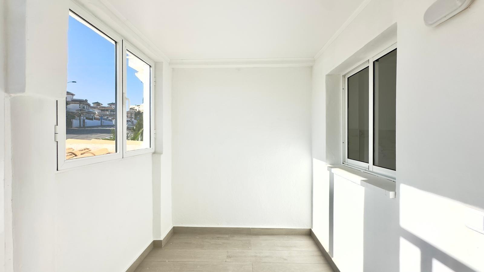Exterior view in terraced for sale in Torrevieja