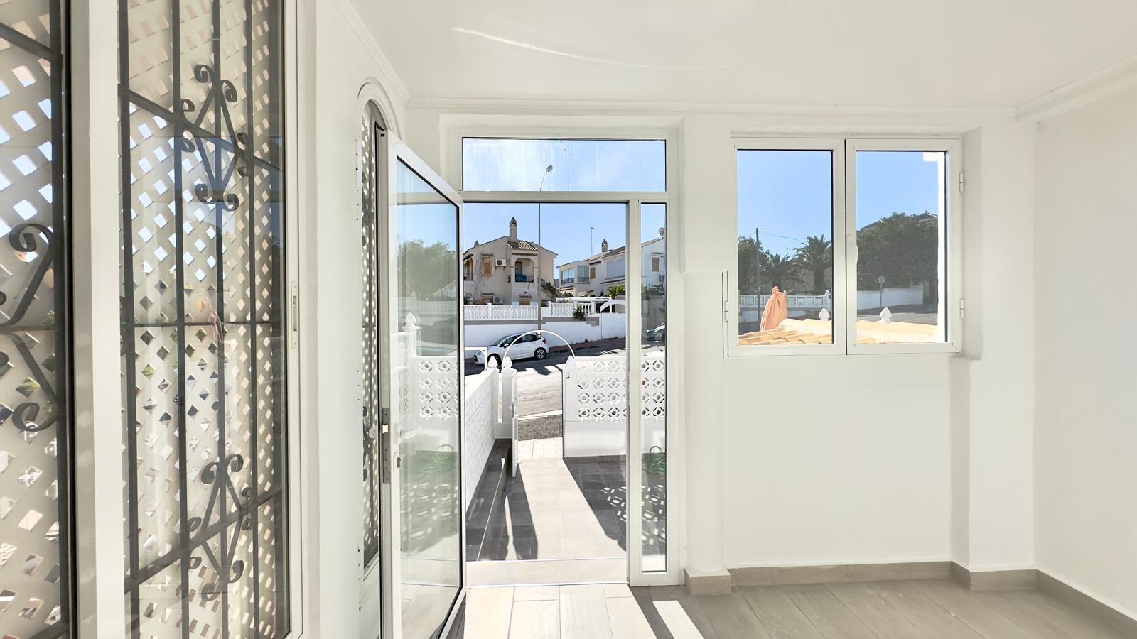 Dining area in terraced for sale in Torrevieja