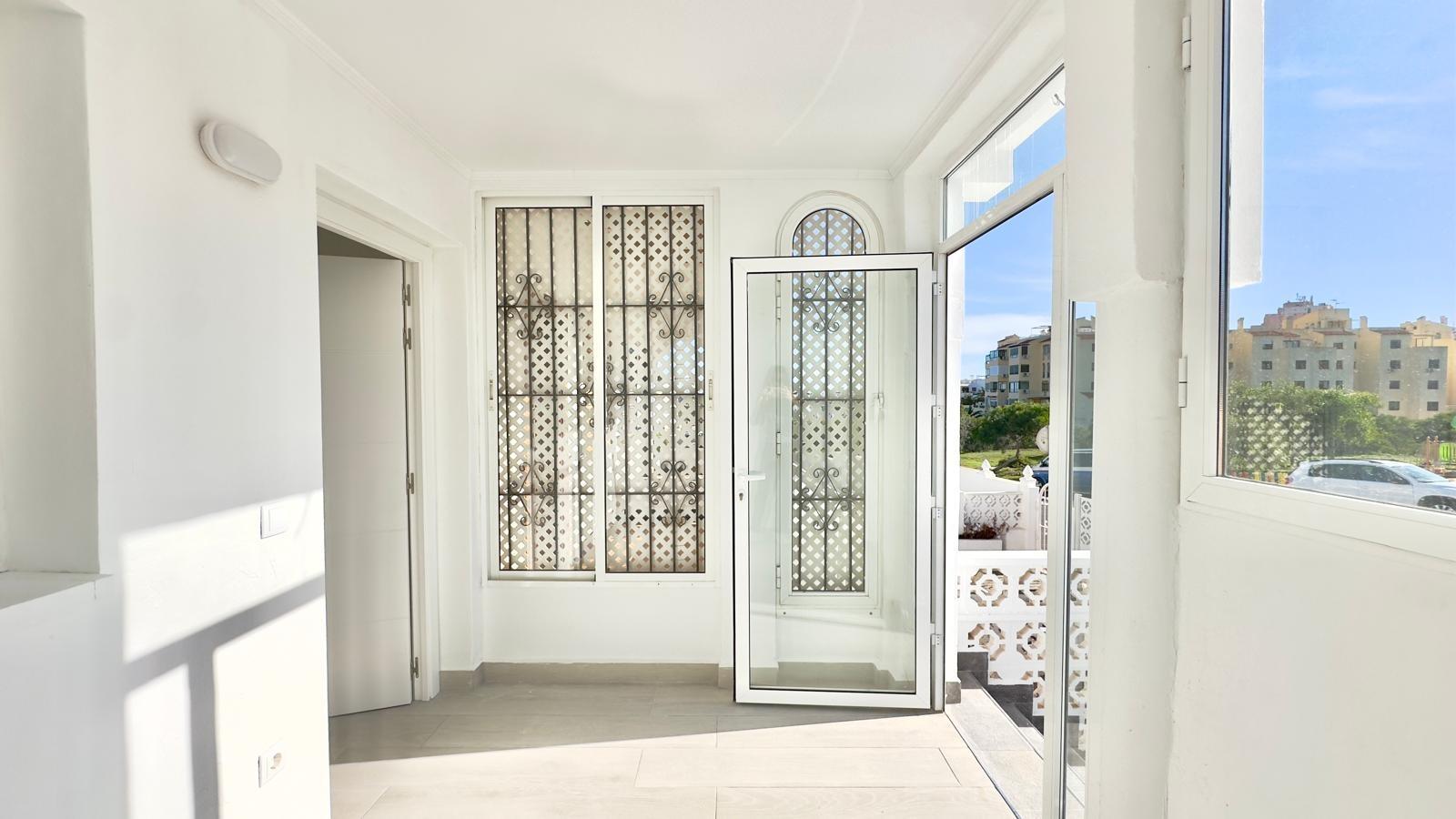 Bedroom in terraced for sale in Torrevieja