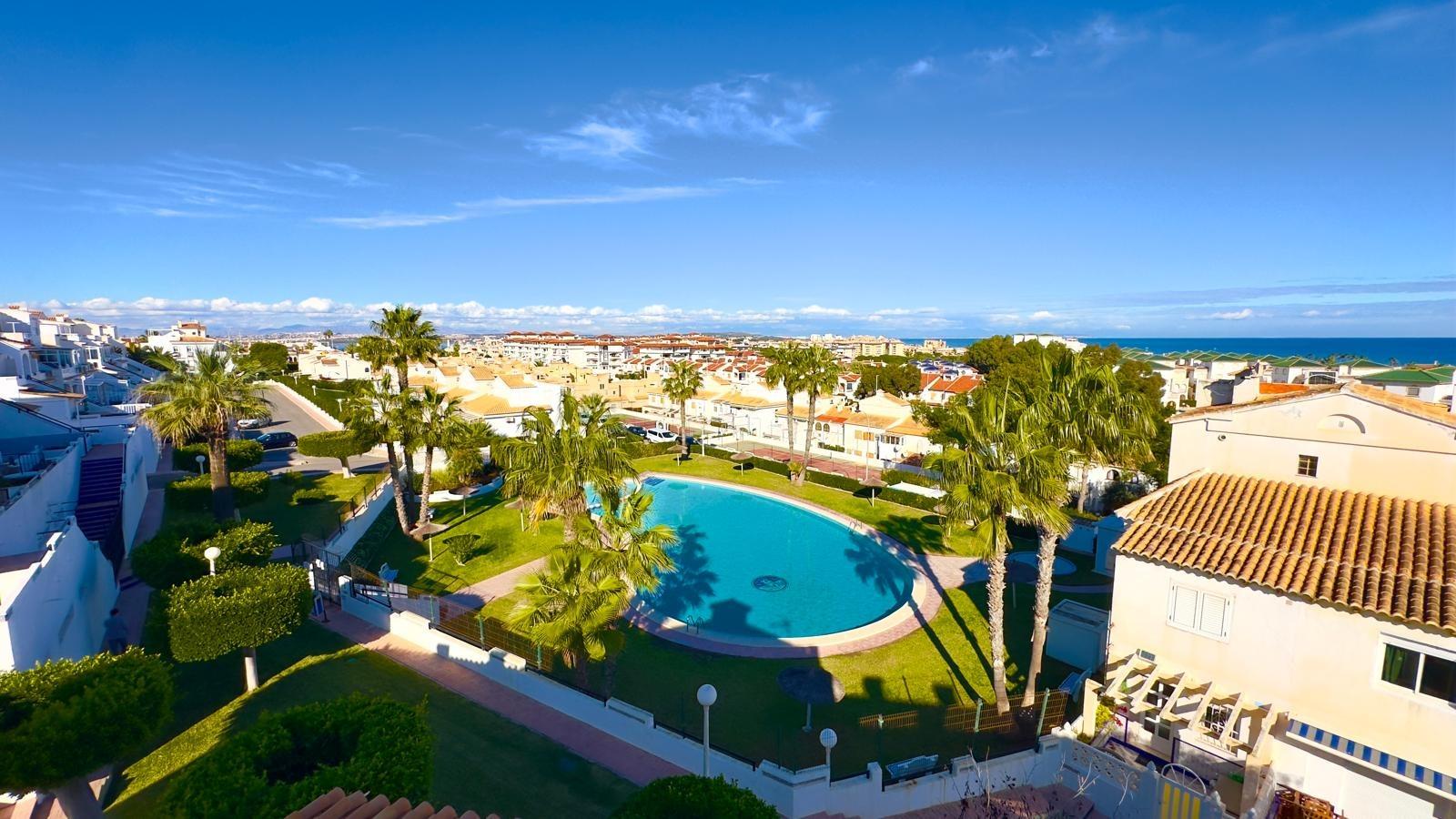 Kitchen in terraced for sale in Torrevieja