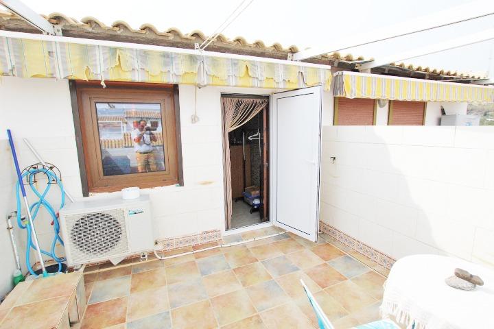 Exterior view in duplex for sale in Guardamar del Segura