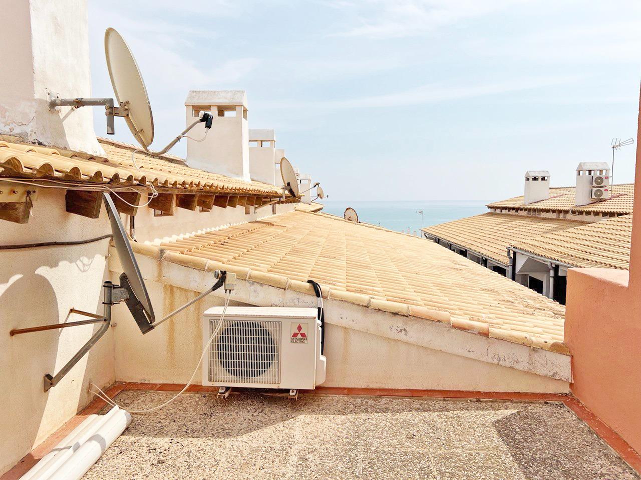 Pool area in duplex for sale in Guardamar del Segura
