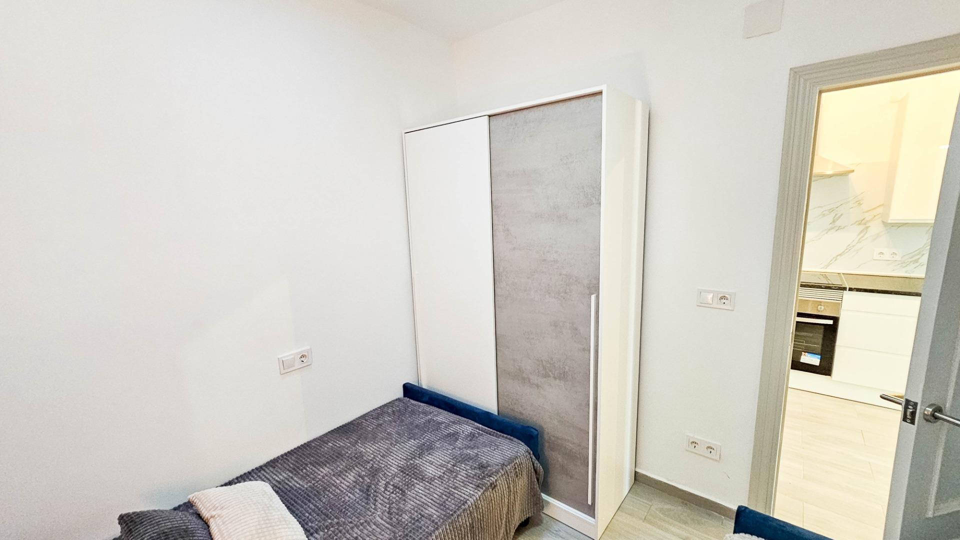 Bedroom in terraced for sale in Torrevieja