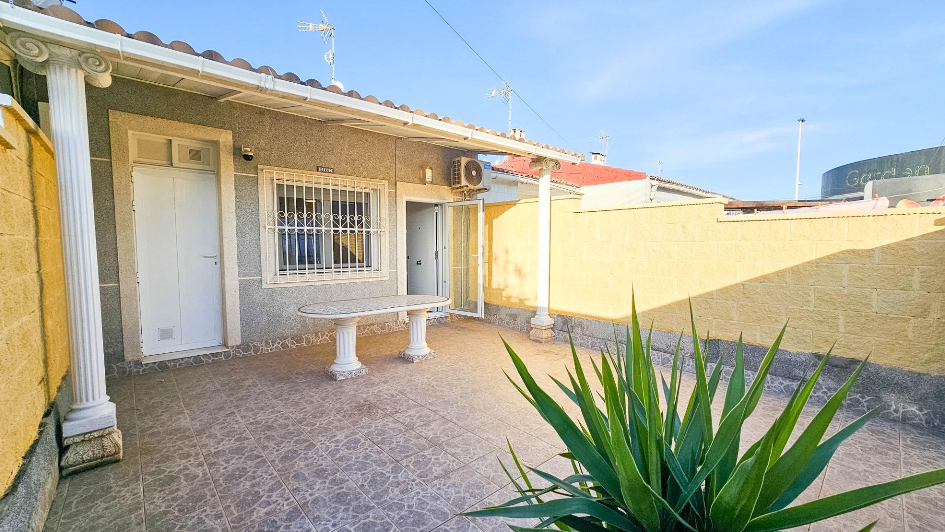 Terrace in terraced for sale in Torrevieja