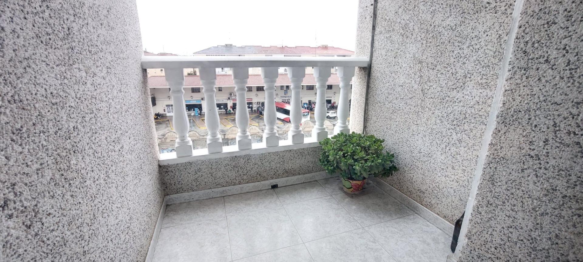 Kitchen in apartment for sale in Torrevieja