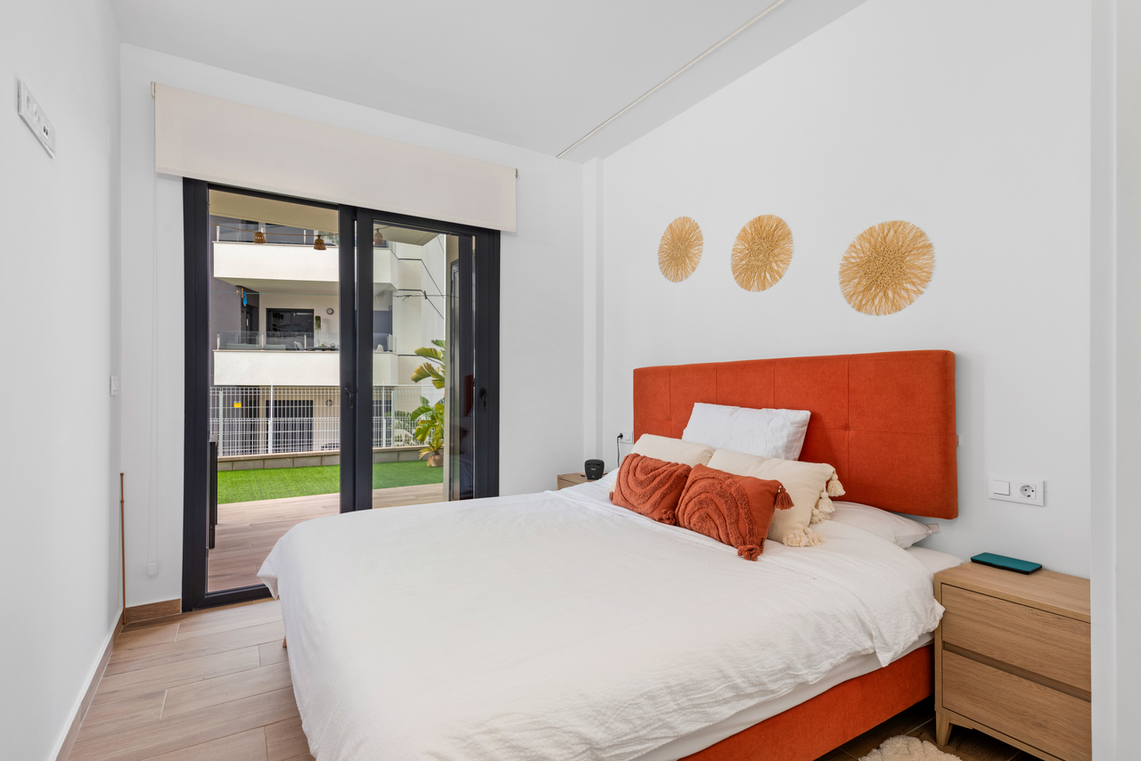 Garden in apartment for sale in Villamartin
