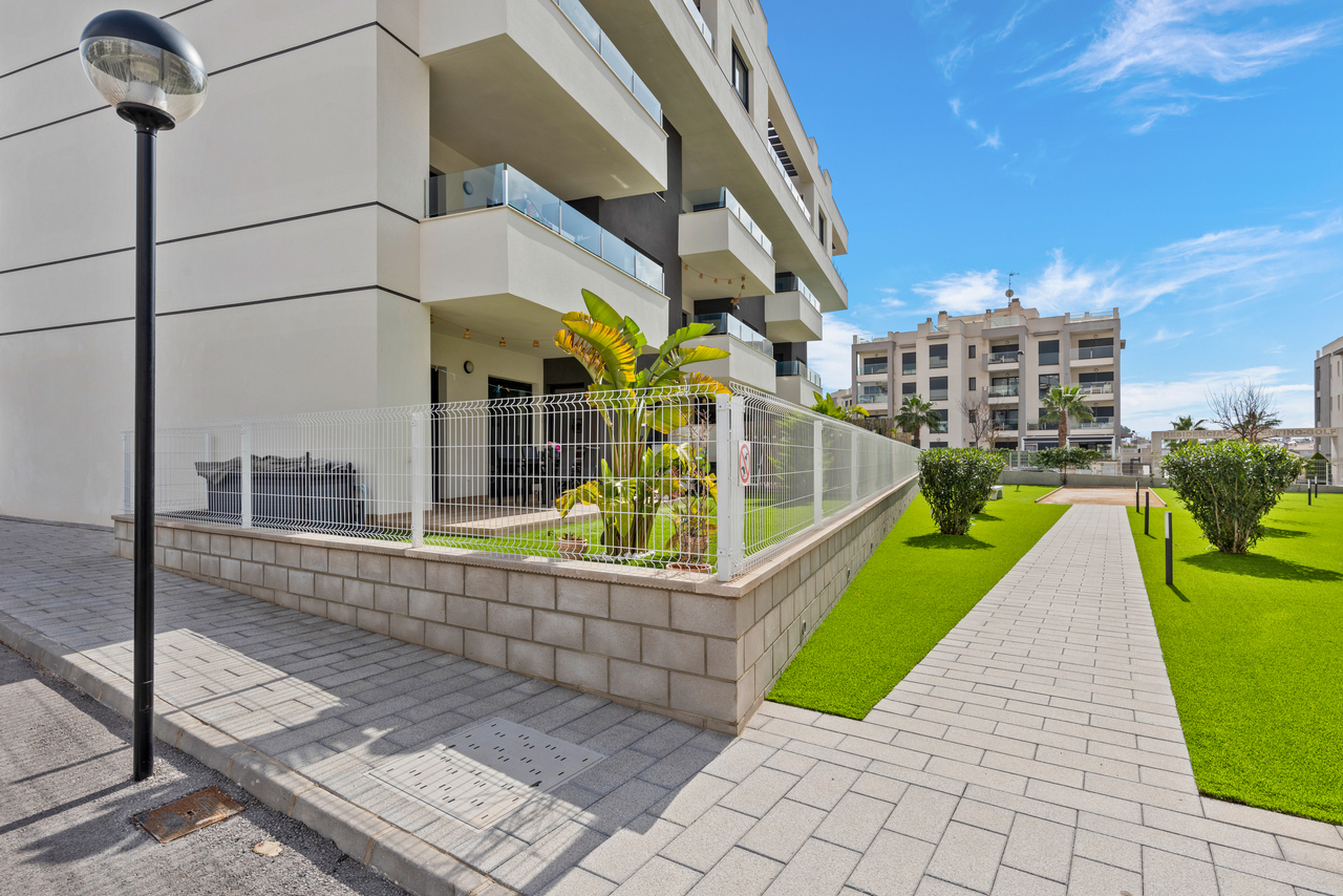 Bathroom in apartment for sale in Villamartin