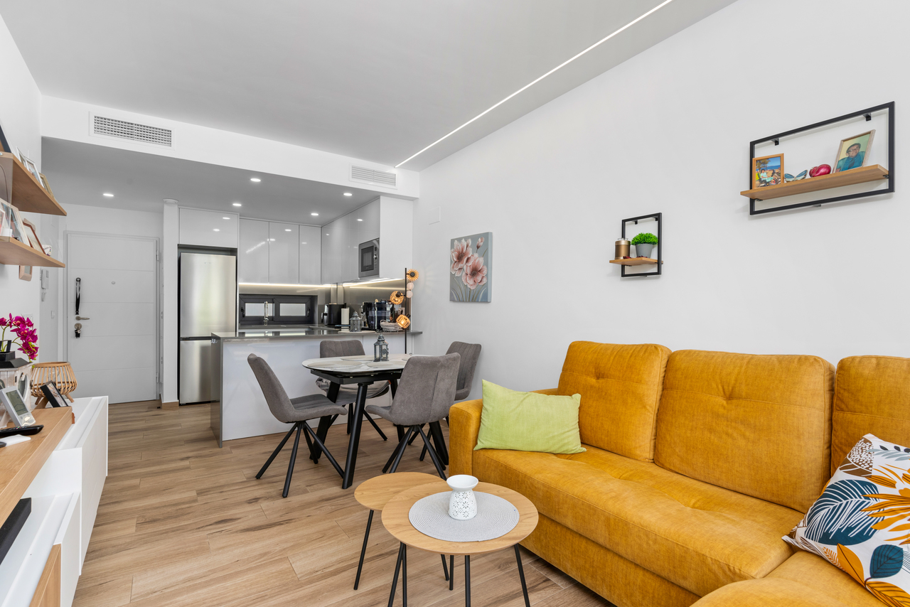 Dining area in apartment for sale in Villamartin