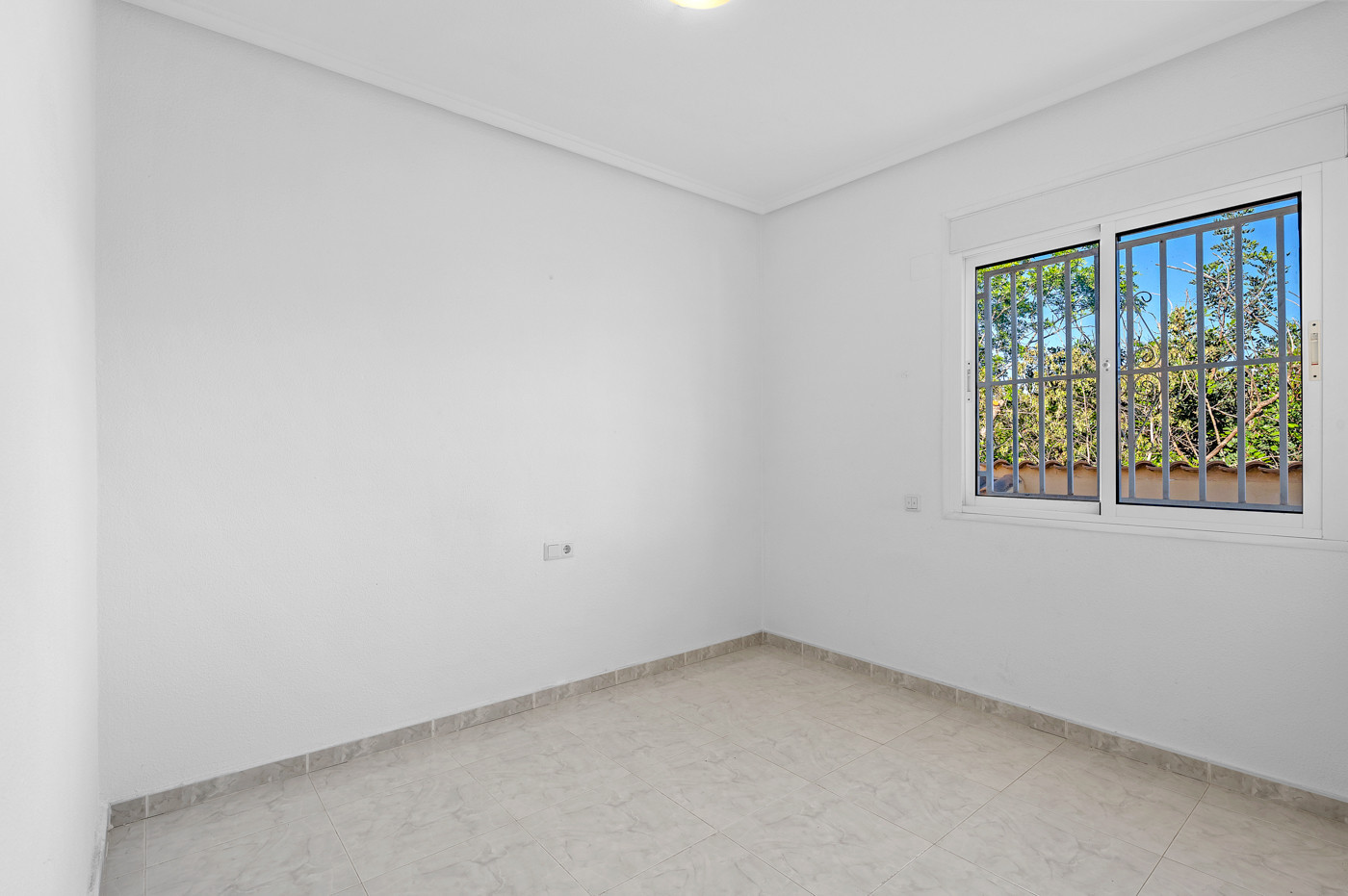 Master bedroom in villa for sale in Ciudad Quesada