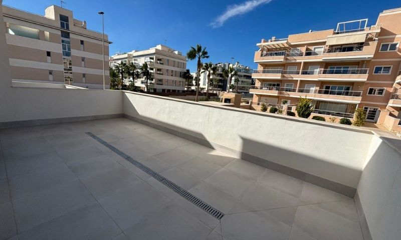 Bathroom in villa for sale in Orihuela Costa