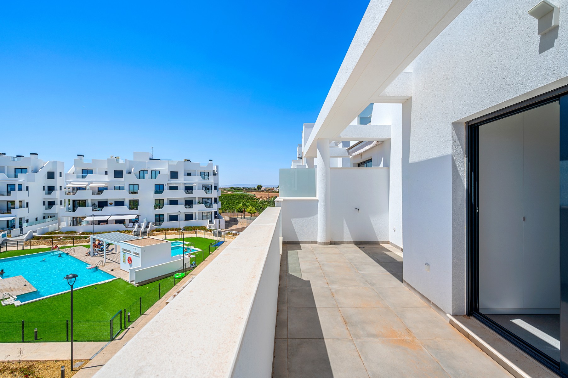 Pool area in apartment for sale in Torre Pacheco