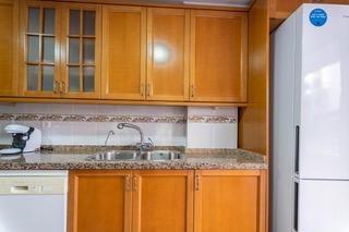 Bedroom in apartment for sale in Torrevieja