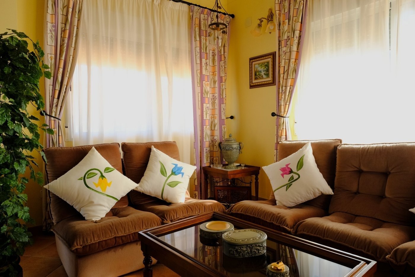 Bedroom in villa for sale in Orihuela