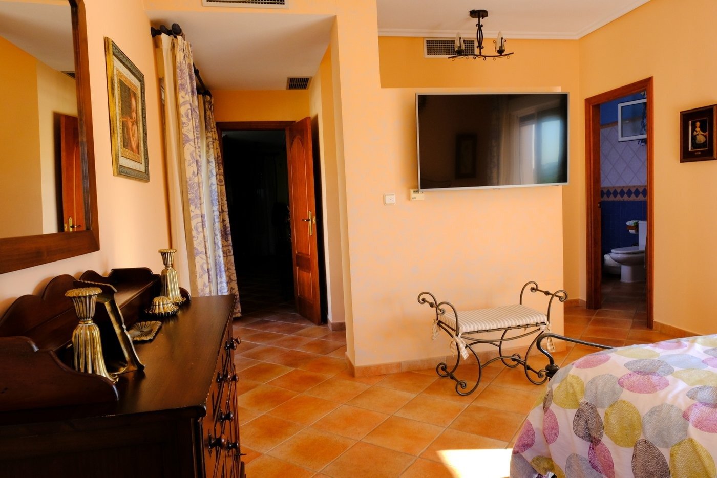 Dining area in villa for sale in Orihuela