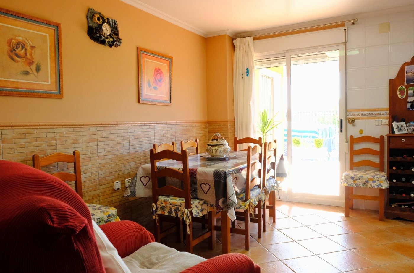 Bedroom in villa for sale in Orihuela