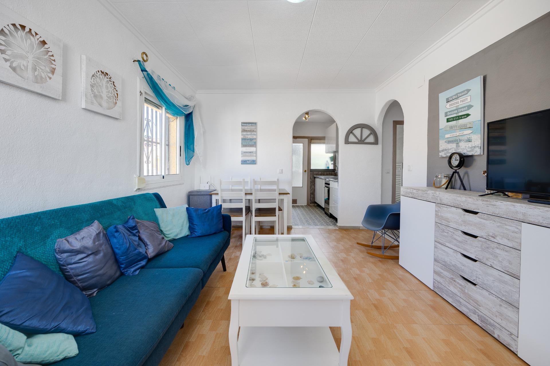 Pool area in villa for sale in San Fulgencio