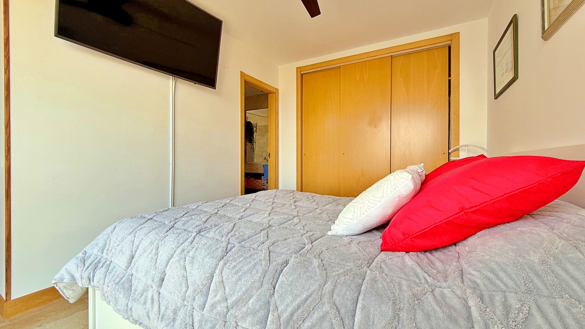 Garden in apartment for sale in Orihuela Costa