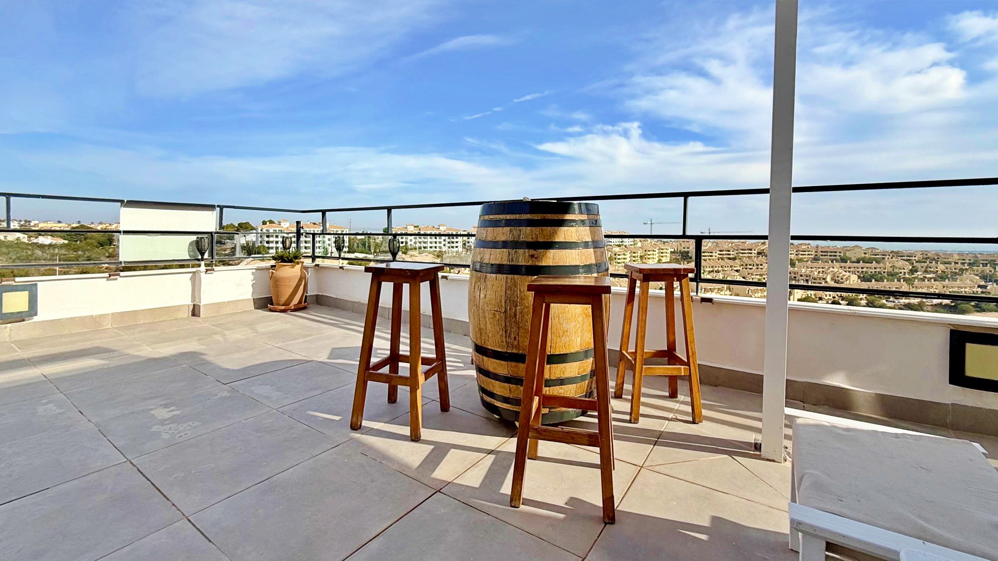 Garden in apartment for sale in Orihuela Costa