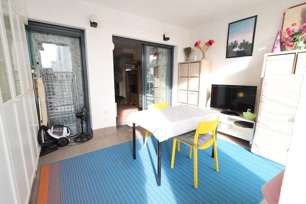 Living room in bungalow for sale in Orihuela Costa