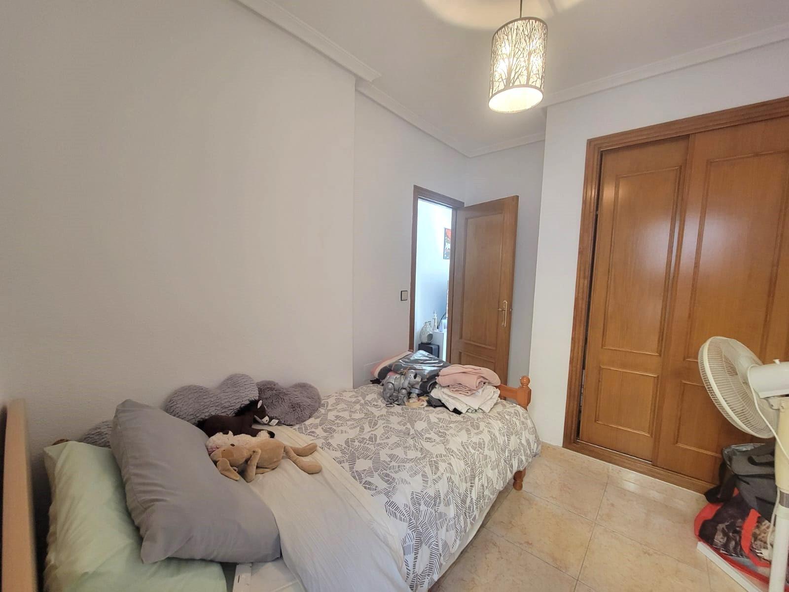 Bedroom in terraced for sale in Los Montesinos