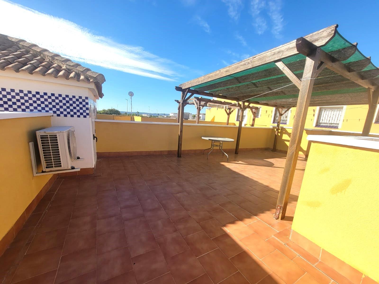Dining area in terraced for sale in Los Montesinos