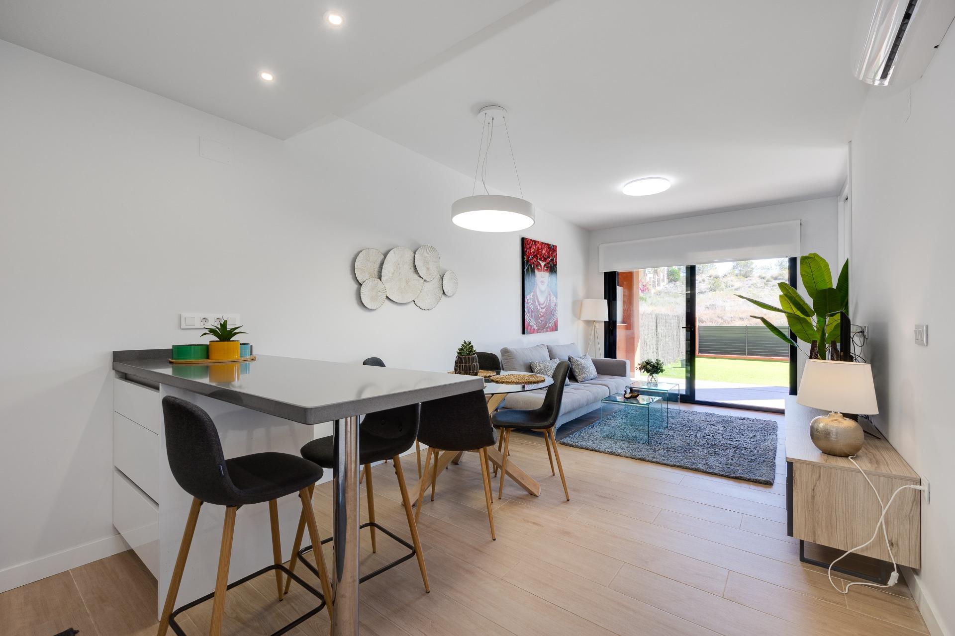 Bedroom in apartment for sale in Orihuela Costa