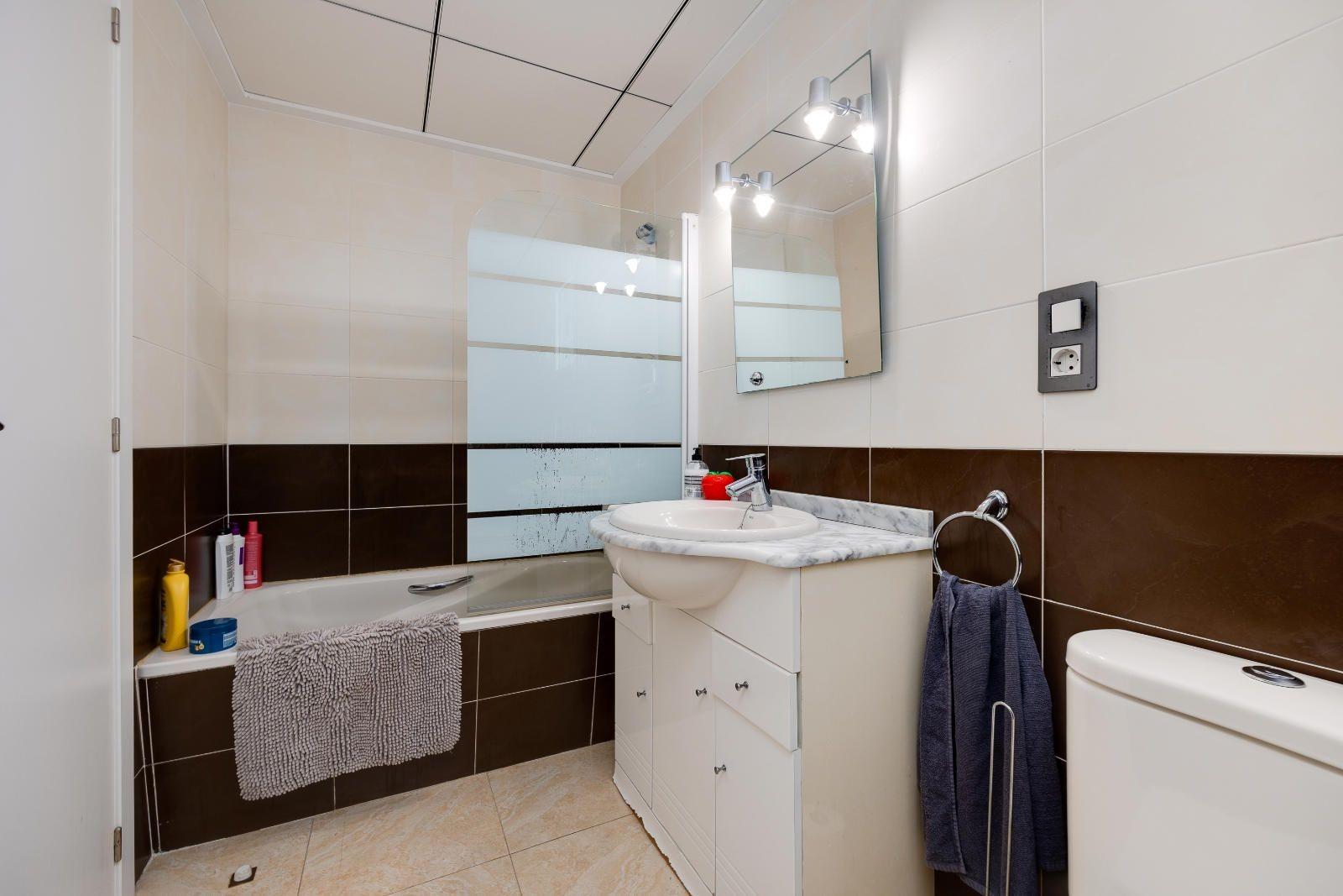Pool area in apartment for sale in Torrevieja