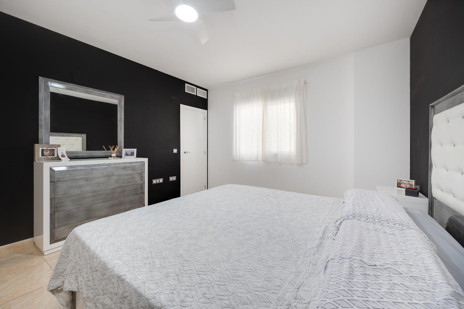 Kitchen in apartment for sale in Torrevieja