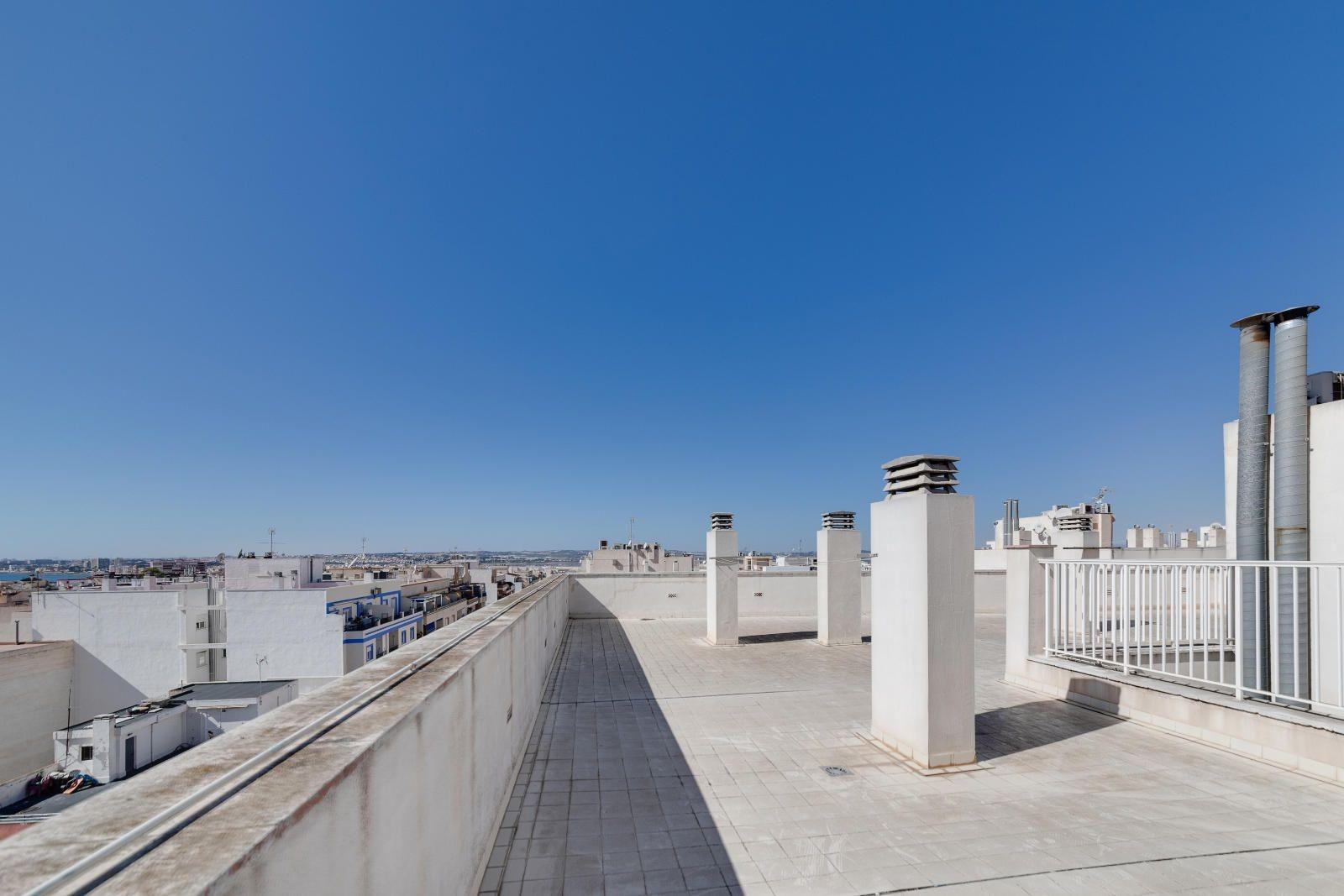 Bathroom in apartment for sale in Torrevieja