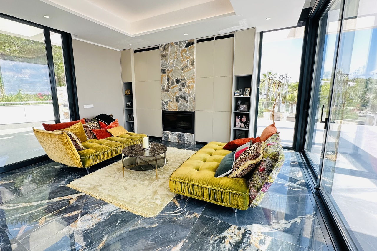 Living room in villa for sale in Las Colinas Golf