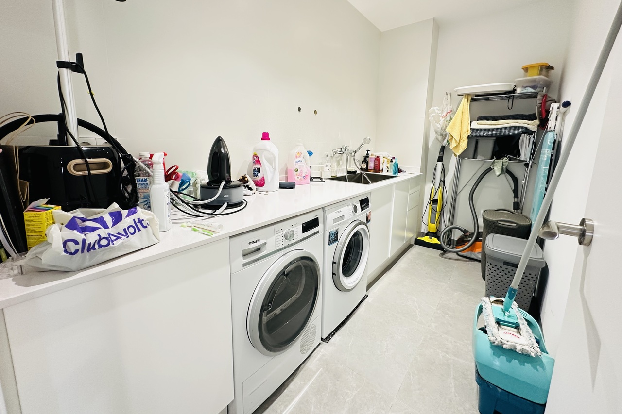 Bedroom in villa for sale in Las Colinas Golf