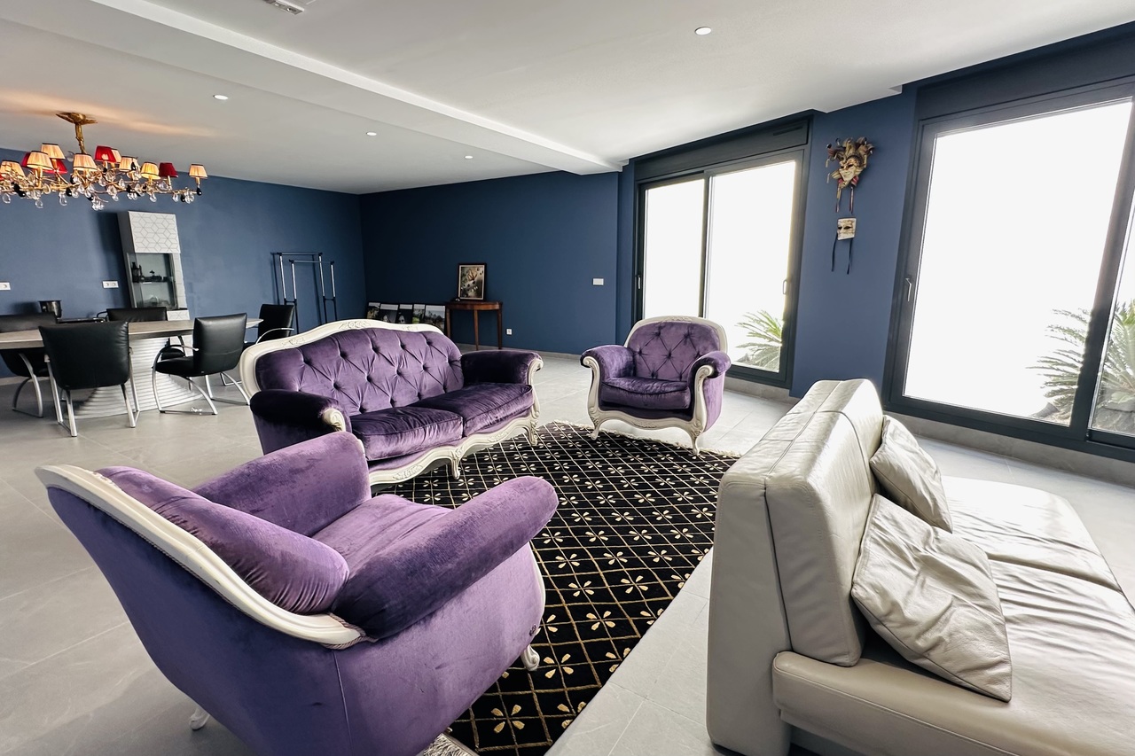 Living room in villa for sale in Las Colinas Golf