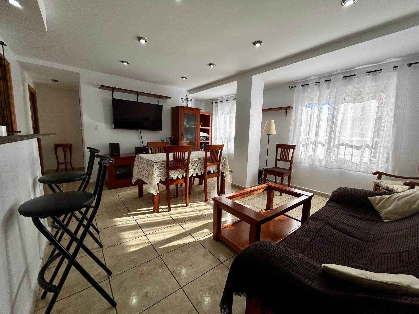 Beautiful 3-bedroom apartment, completely exterior, with two balconies – just a step away from the c