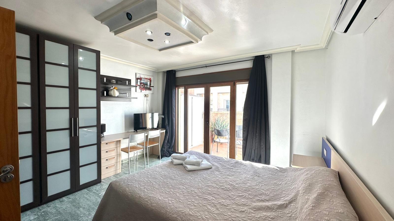 Bathroom in penthouse for sale in Torrevieja