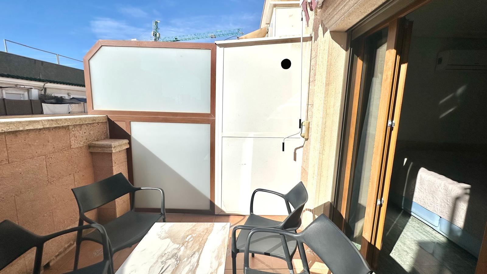 Garden in penthouse for sale in Torrevieja