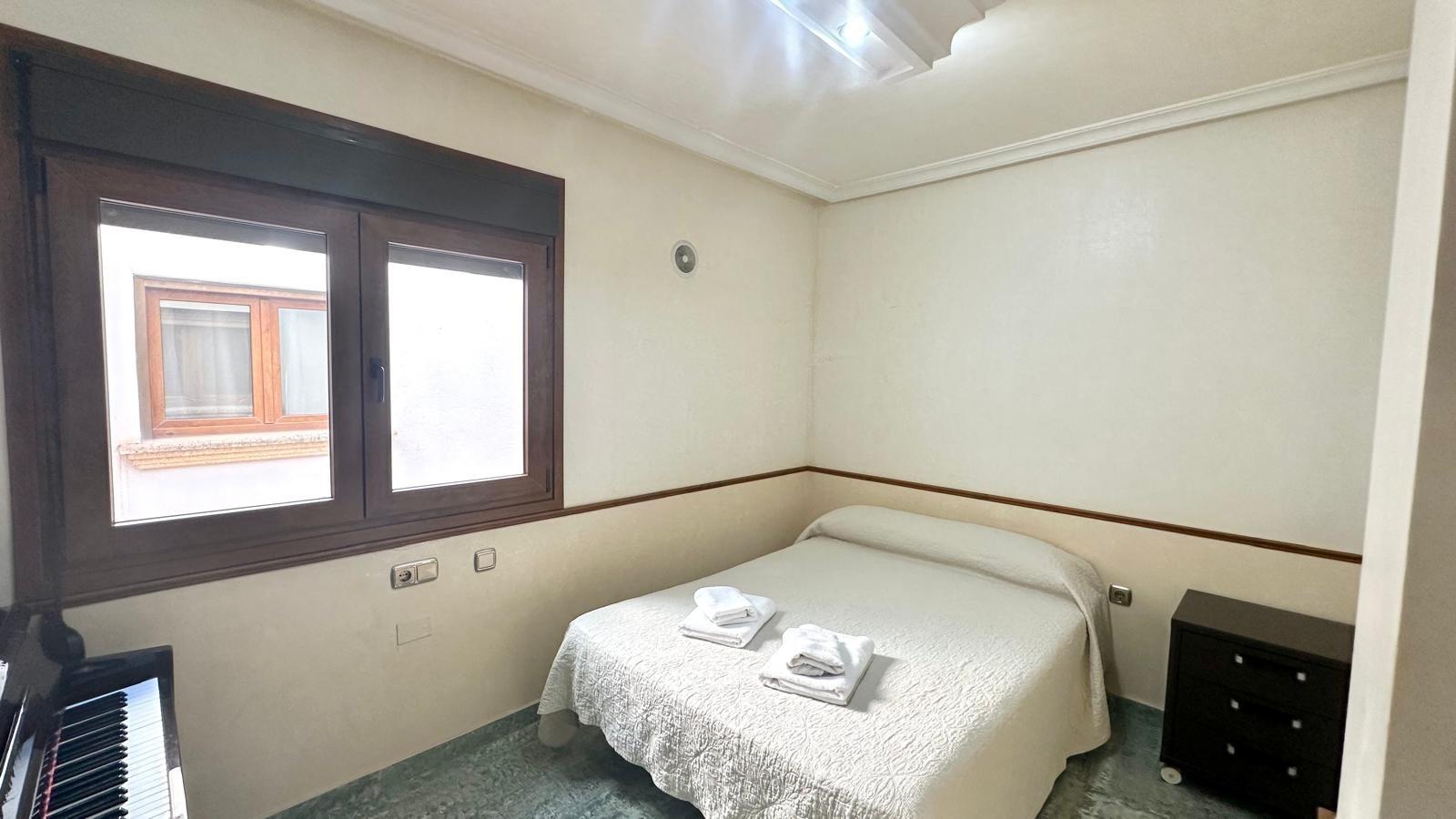 Bedroom in penthouse for sale in Torrevieja